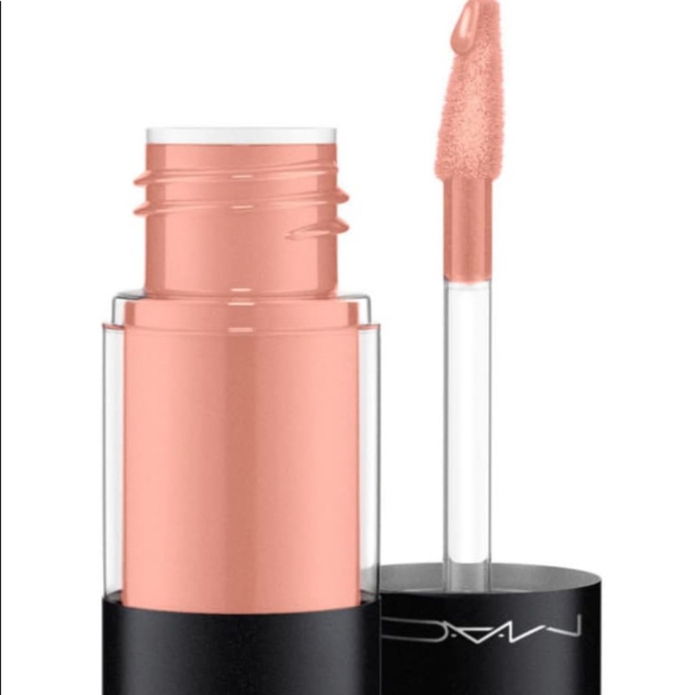 Mac Versicolour stain nude color